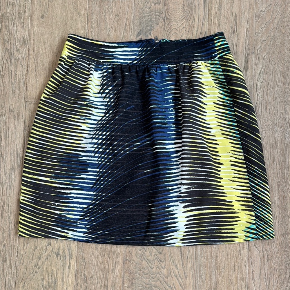 LOFT Black and Blue Bubble Mini Skirt Size 0